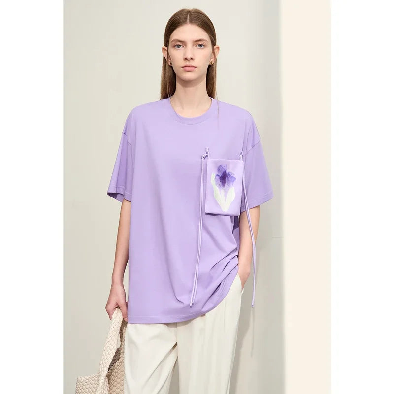 Damen T-Shirt im Minimalismus-Stil mit Taschen und elastischem O-Neck