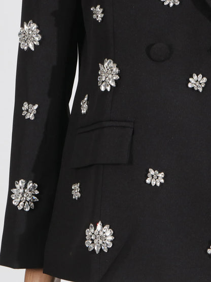 Ärmelloses Damen-Spitzenkleid mit Rundhalsausschnitt und Patchwork-Design – figurbetont und mit Hohldetails.