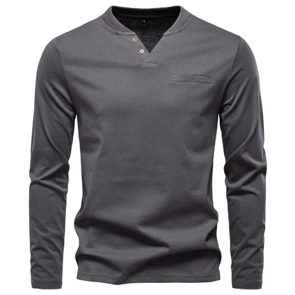 Herren-Langarmshirt mit V-Ausschnitt, dunkelgrau, Knopfleiste und Brusttasche