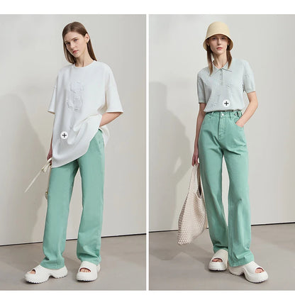 Damenjeans im minimalistischen Retro-Stil mit geradem Bein aus Baumwolle