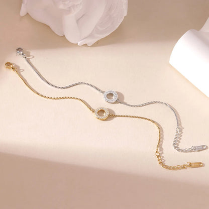 Damen-Armreif mit geometrischem Zirkonia-Design