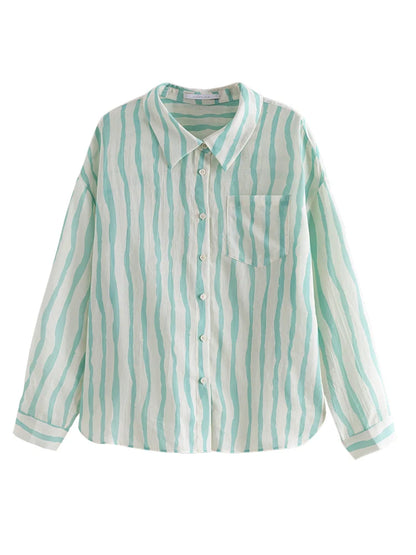 Kühlendes und antibakterielles Lyocell-T-Shirt in Übergröße mit schulterbetonendem Design und figurformendem Druckmuster.