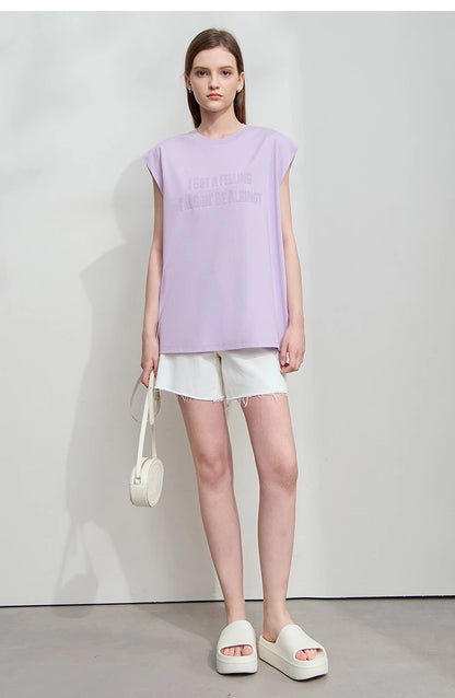 Damen T-Shirt aus Baumwolle mit lässigem O-Ausschnitt und breiten Schultern