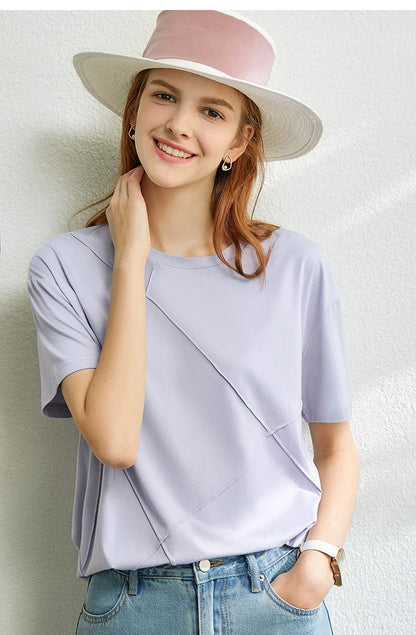 Damen T-Shirt im minimalistischen Sommerstil aus losem Stretch-Material