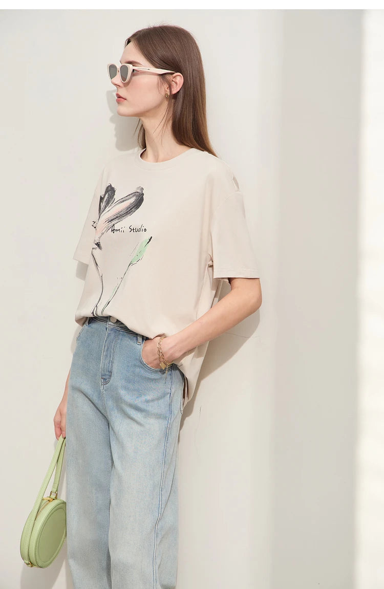 Damen T-Shirt im Minimalismus-Stil mit O-Neck und coolen Ink-Art Print