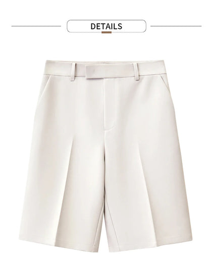Damen Shorts im minimalistischen Stil mit hoher Taille für das Büro