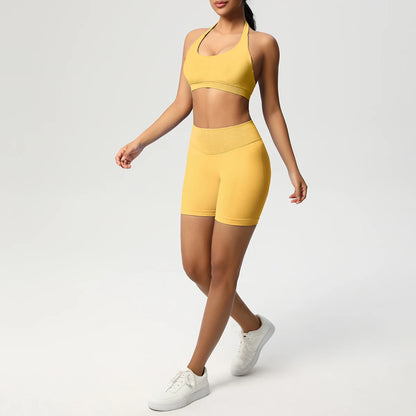 Nahtloses Yoga-Set mit Push-up-BH und Shorts, gelb, Frontansicht