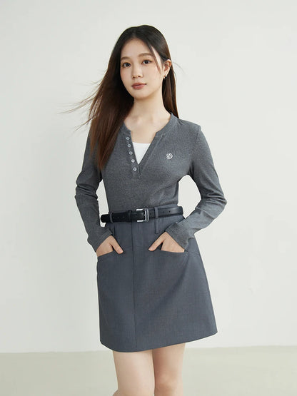 Elegante Damenbluse in Hellgrün mit Rundhalsausschnitt und Bindedesign – Langarm und locker geschnitten für den Herbst