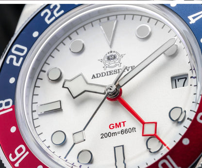 Herren-GMT-Quarzuhr mit Ronda-Werk und Bubble-Glas