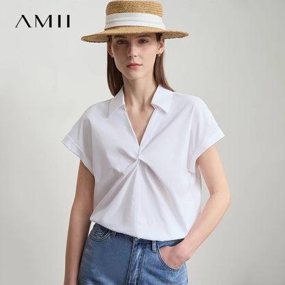 Damen Bluse im minimalistischen französischen Stil mit umlegekragen und gedrehten Falten