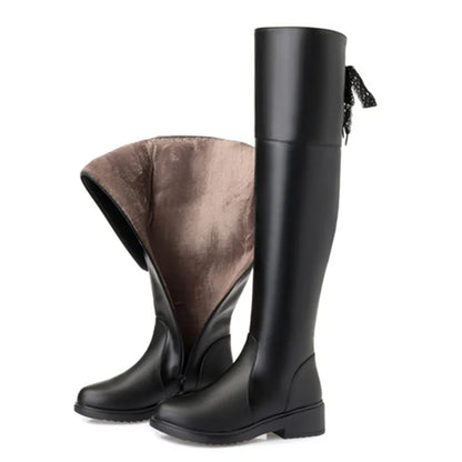 Frauen Stiefel aus echtem Leder im modischen Oberschenkelhohen Design