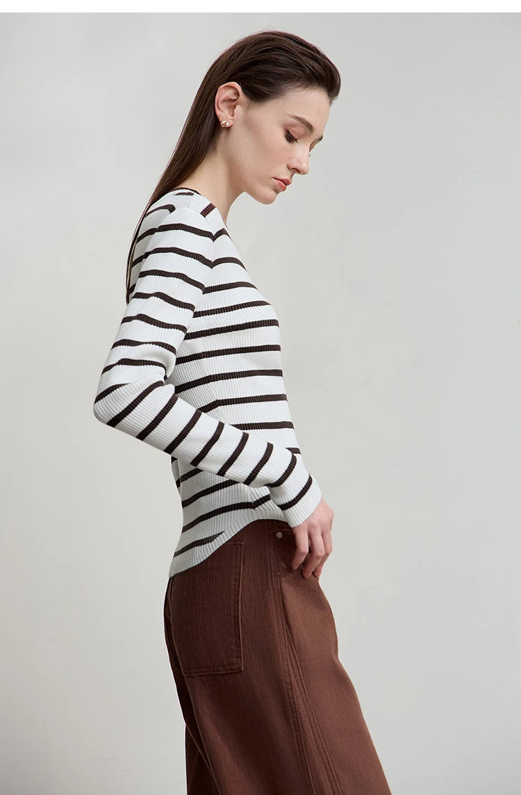 Gestreifter Strickpullover, langarm, Rundhalsausschnitt, horizontale schwarz-weiße Streifen