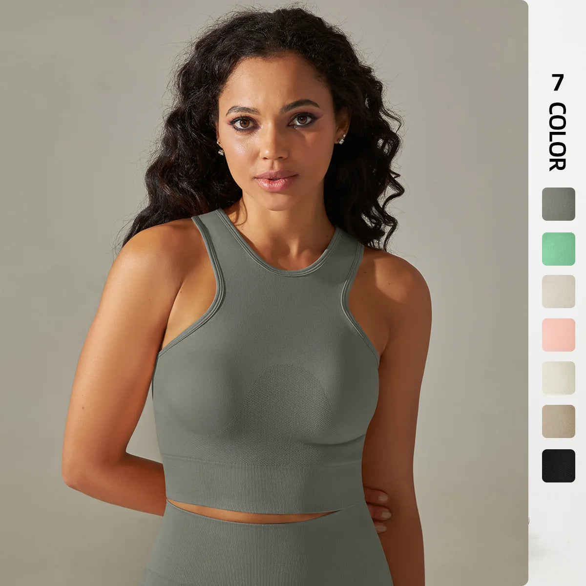 Damen-Sporttop mit Brustpolstern, ärmellos, Racerback, grün-melierter Stoff