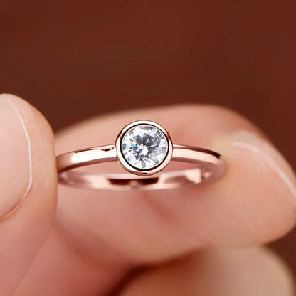 Damen-Schmuckset Halskette Ohrringe und Ring mit Moissanit