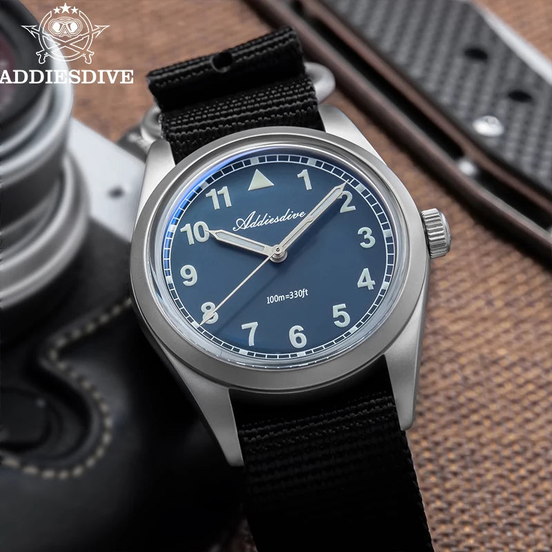 Herren-Quarzuhr mit Bubble-Glas und Nylonarmband