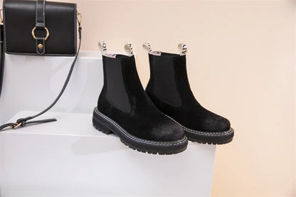Women Winter Boots Sued Genuine Leather  New Fashion British Style Women Chelsea Boots Large Size 41　42　43 Female Ankle Boots