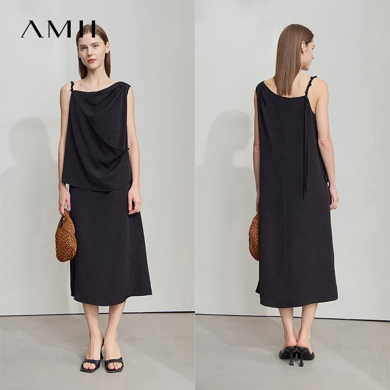 Elegantes Traegerkleid Fur Damen Plissiert Mit Lockerem Sitz Und Modernem Stil