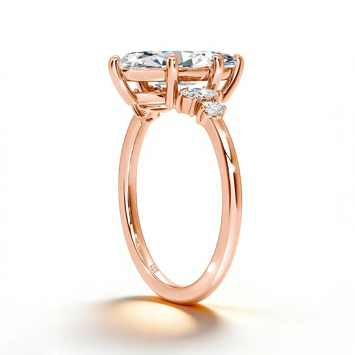 Damen-Verlobungsring aus Silber 925 mit fünf Moissanite im Marquise-Schliff, 18k Goldplattiert