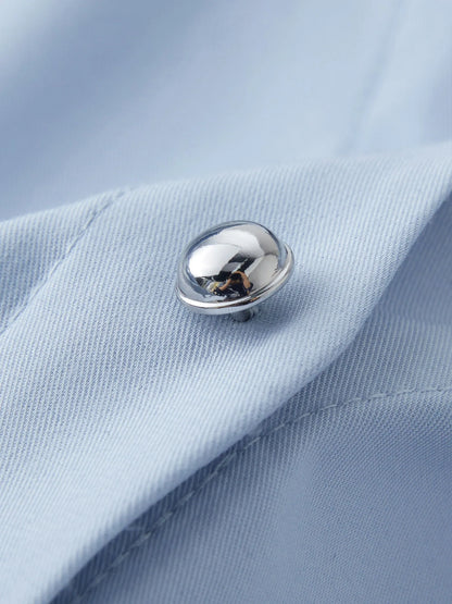 Elegantes Damen-Spitzenshirt in Plus-Size mit kurzen Ärmeln und Hohldesign – ideal für den Sommer.