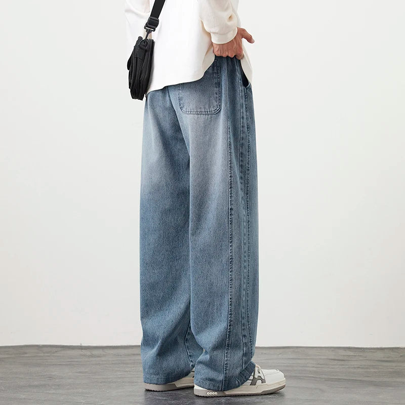 Männer Jeans mit elastischer Taille in schwarz-blauer Farbgebung im Hip Hop Stil
