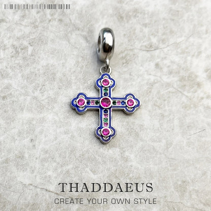 Kreuz-Anhänger aus 925 Sterling Silber mit blauem Emaille-Rahmen und violettem Innenmotiv