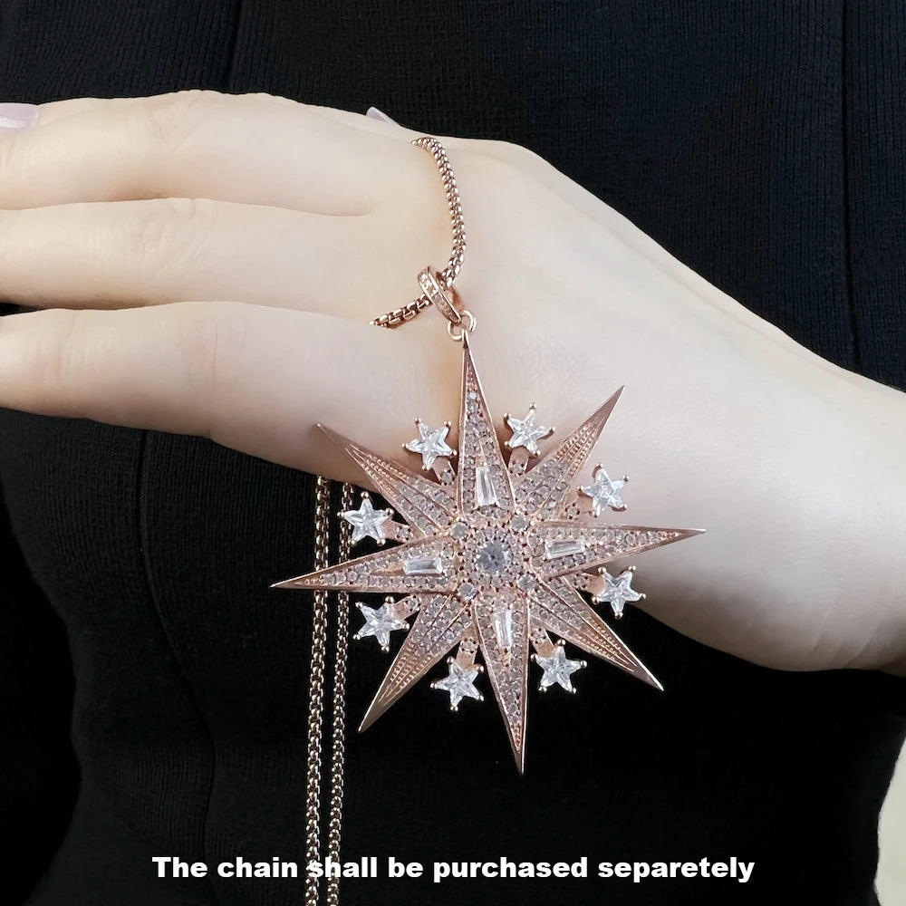Stern-Anhänger in Roségold auf Hand, mit feiner Kette, 925 Sterling Silber