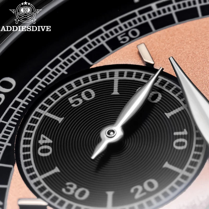 Herren-Chronograph mit Lederarmband und Multifunktionswerk