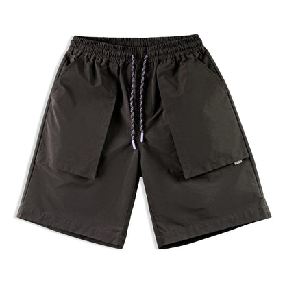 Herren Shorts aus leichtem Material mit großen Taschen in Schwarz