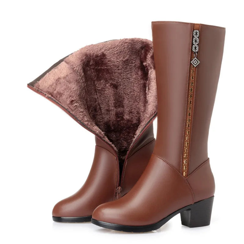 AIYUQI Winterstiefel aus Leder, braune Stiefel mit Wollfutter und Blockabsatz