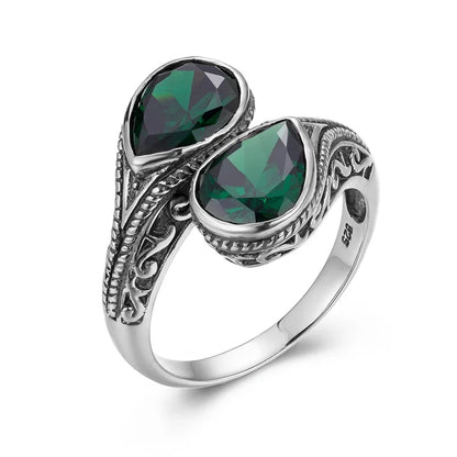Damen-Ring aus Silber 925 mit zwei Granatsteinen im Vintage Gotischen Stil Eleganter Verlobungs- oder Jubiläumsschmuck
