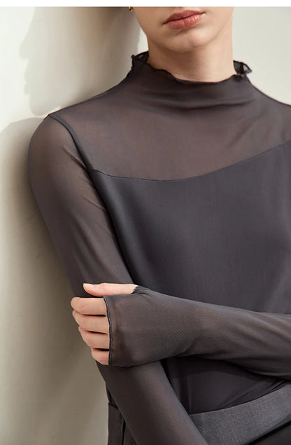 Damen Mesh-T-Shirt im minimalistischen Design mit halbhohem Ausschnitt