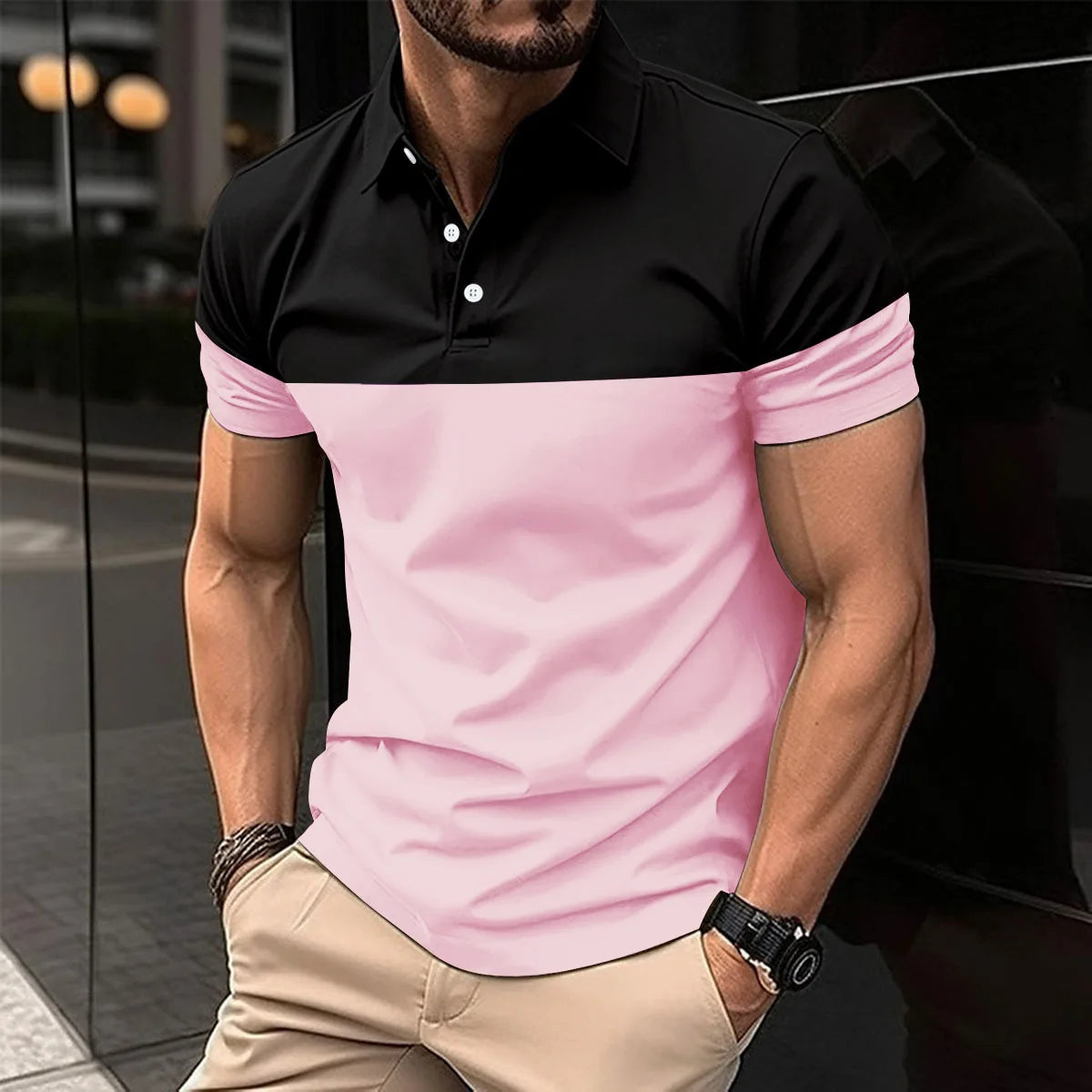 Lässiges Herren-Poloshirt mit digitalem Farbpatch-Druck und Reißverschluss am Kragen – ideal für den Sommer.
