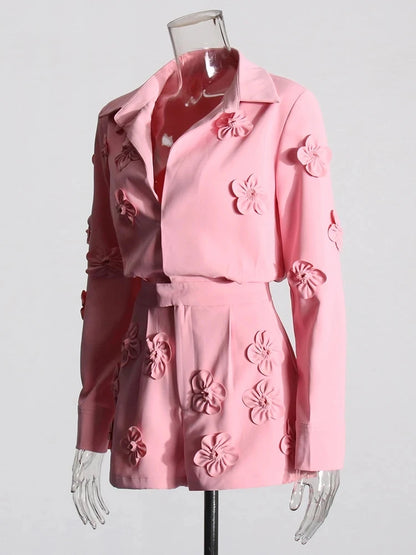 Minimalistischer Damen-Blazer mit Schalkragen, langen Ärmeln und Patchwork-Taschen – modisch und elegant