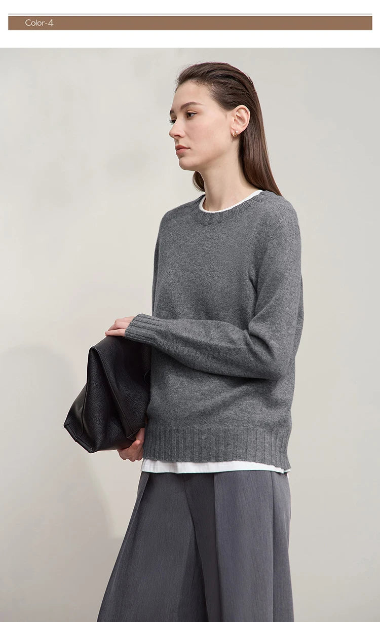 Wollpullover in Grau, Rundhals, lange Ärmel, gerippter Saum und Ärmelbündchen