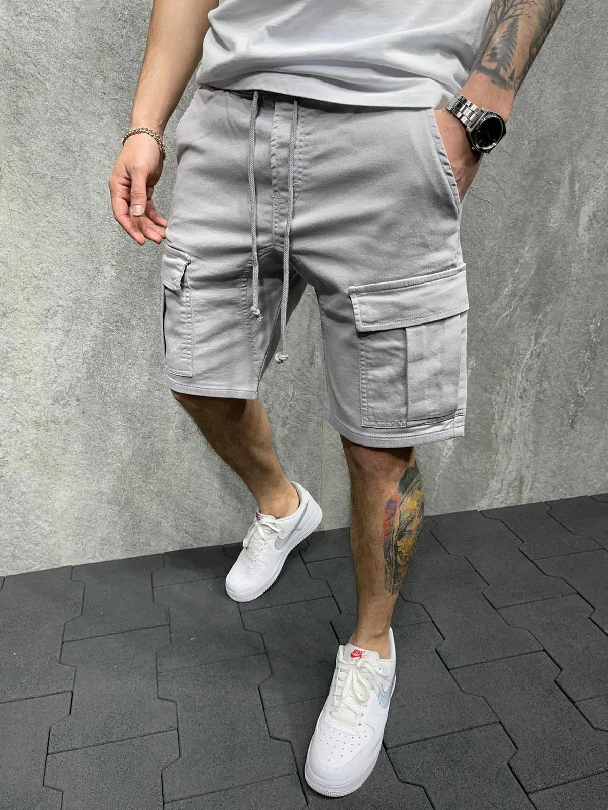 Sommerliche Herren-Shorts mit mehreren Taschen – lockerer Schnitt für Outdoor und Freizeit