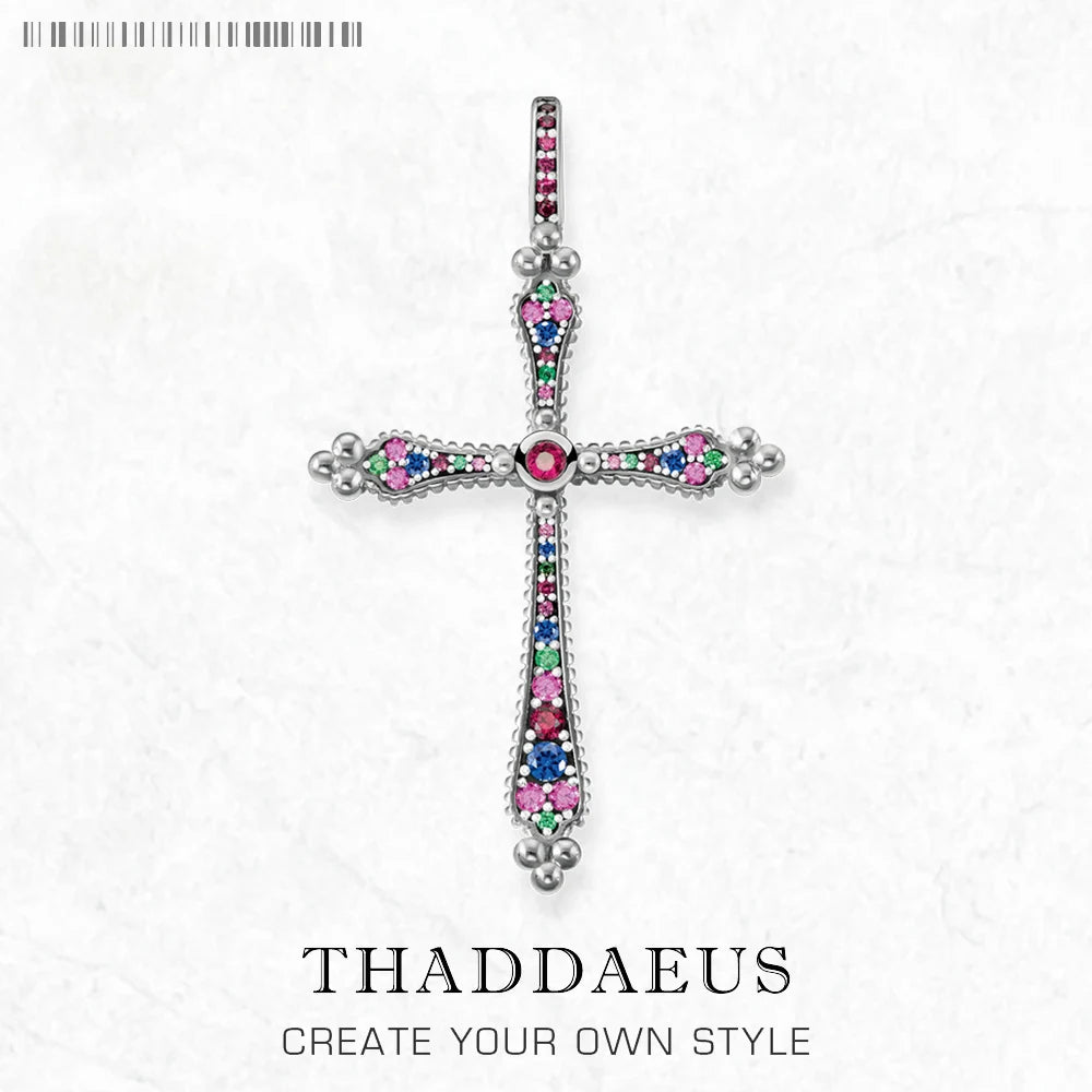 Kreuz-Anhänger aus Sterlingsilber mit bunten Zirkonia in Pink, Blau und Grün
