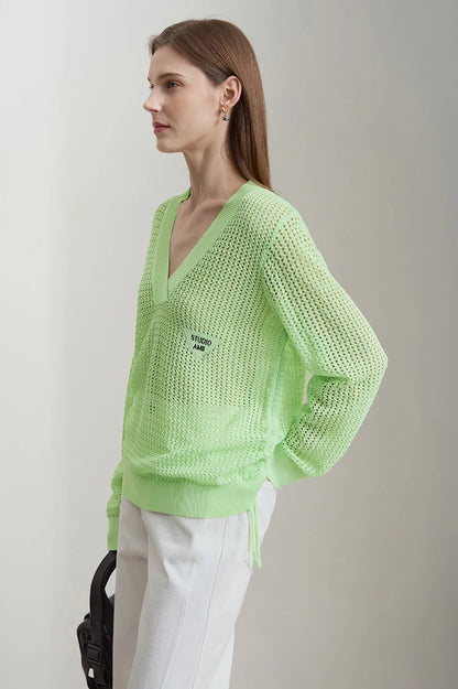 Grüner Damen-Strickpullover mit V-Ausschnitt und langen Ärmeln, feines Maschenbild