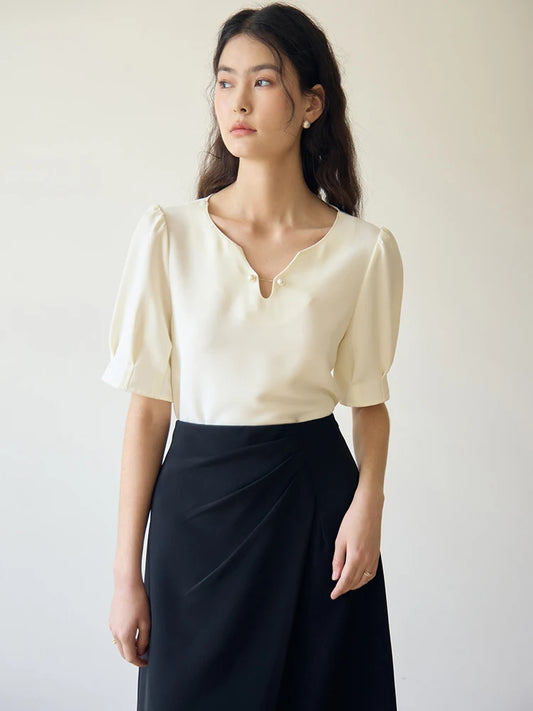 Damen-Cardigan mit Spitze und langen Ärmeln im sanften Stil – ideal für den Winter