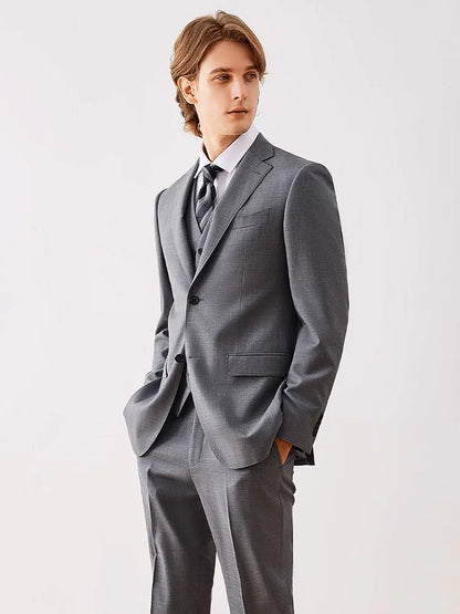 Herrenanzug-Set aus Wolle in Tiefblau – Einreihiger Blazer mit Weste und Hose für formelle Anlässe und Alltag im Slim-Fit-Stil