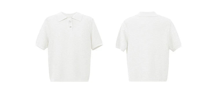Weißer Strickpullover mit Polo-Kragen und Knopfleiste, kurzarm, kurz geschnitten