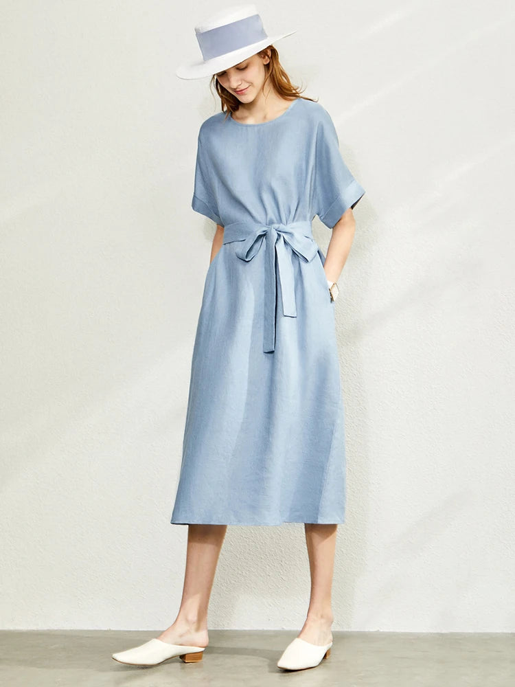 Elegantes Damenkleid Aus Leinen Komfortabel Stylisch Büromode