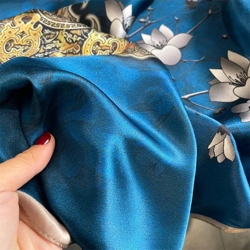Damen Seidenschal quadratisch 70cm Halstuch Bandana Hijab Pashmina M
