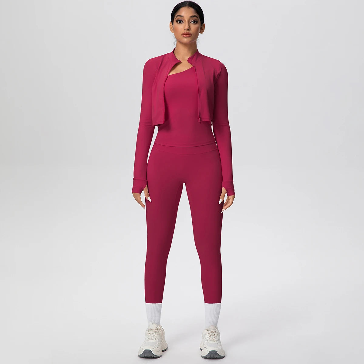 Damen-Yoga-Set in bordeauxrot: offene Langarmjacke über Leggings mit hellen Knöchel-Bündchen