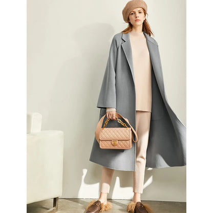 Damen Wollmantel im minimalistischen Stil mit Gürtel und Vintage-Blazer-Kragen