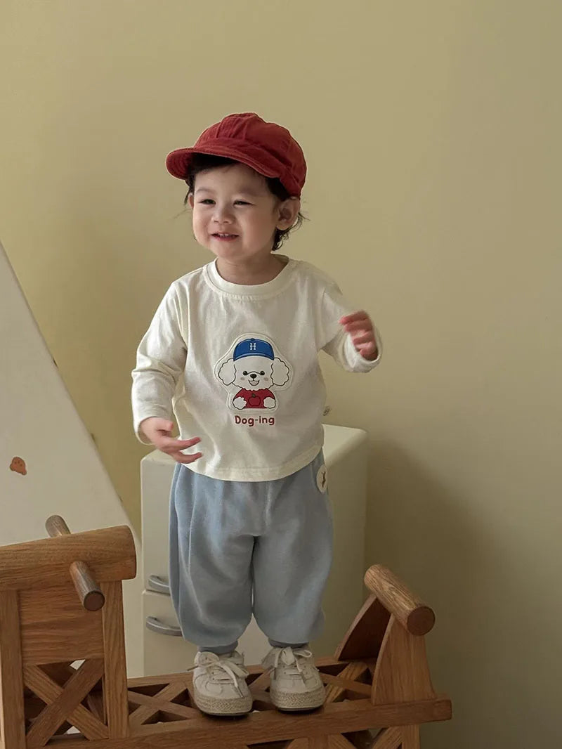 Mädchen T-Shirt im koreanischen Stil mit niedlichem Cartoon-Hundedesign