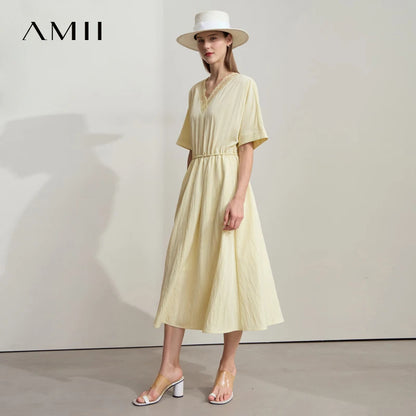 Elegantes Damen Sommerkleid Mit V-Ausschnitt Und Elastischer Taille