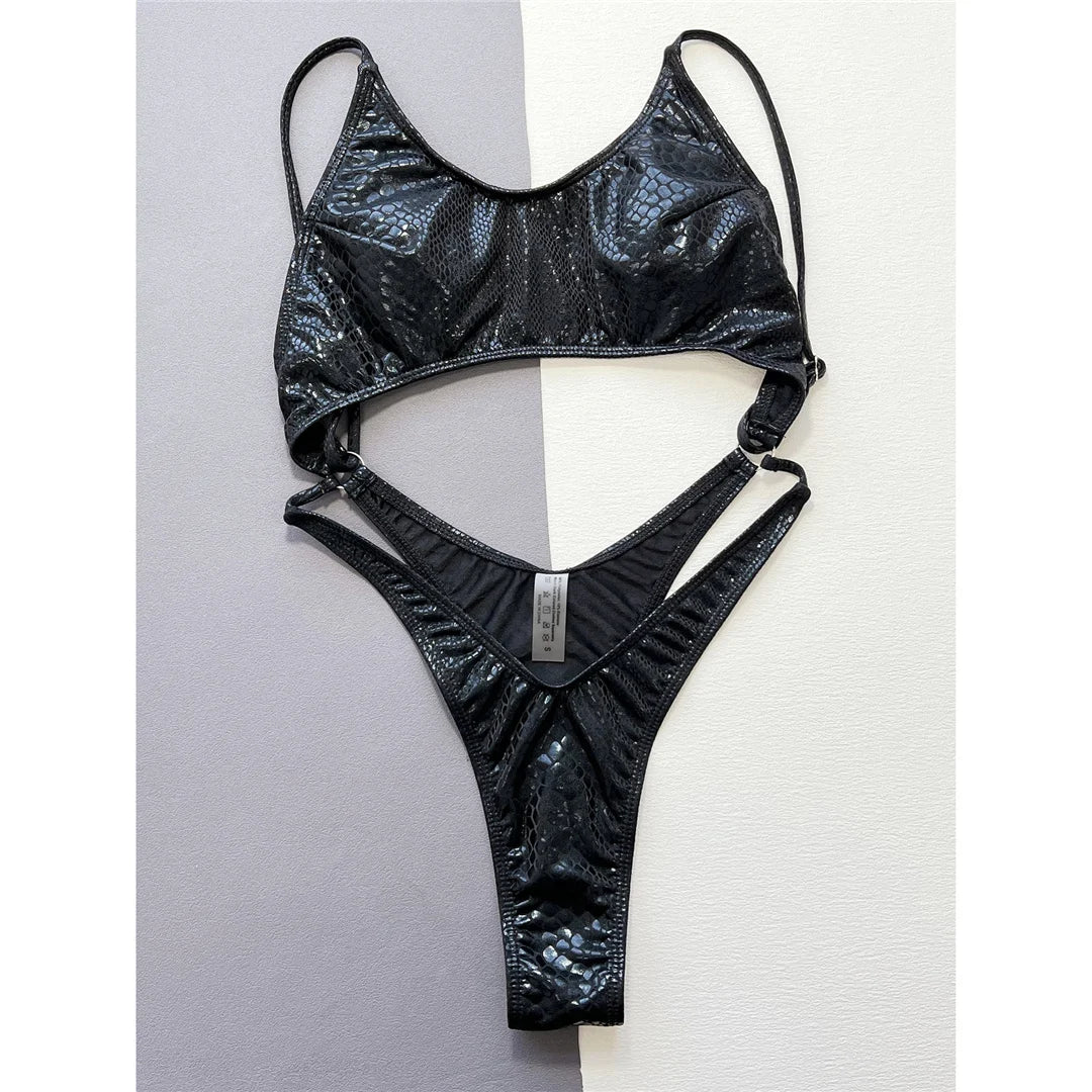 Damen-Badeanzug Schlangenhaut Cut-Out Micro-Tanga High-Leg