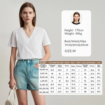 Damen Top im minimalistischen Sommerstil mit einfarbiger Buchstabenstickerei