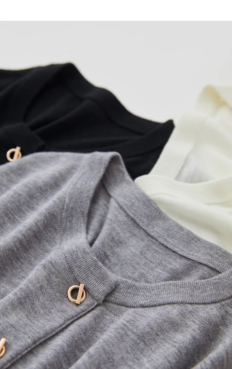 Damen-Strickjacke Rundhals Wolle Metallknopf dünn Büro Herbst