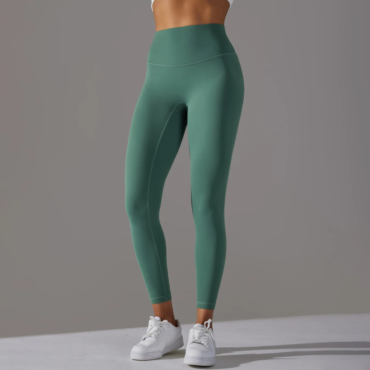 Nahtlose Yogahose, hoch tailliert, sattes Grün, blickdicht, langes Bein